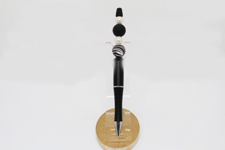A Lil Swirl Beaded Pen