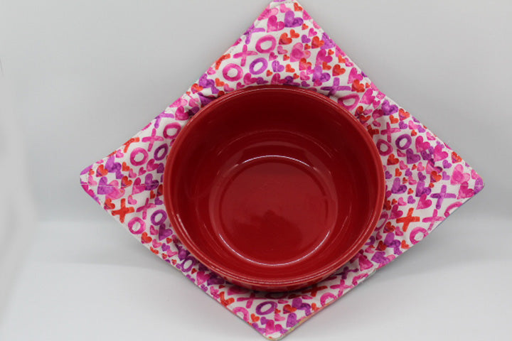 Hugs & Kisses Small & Large Bowl Cozy Set