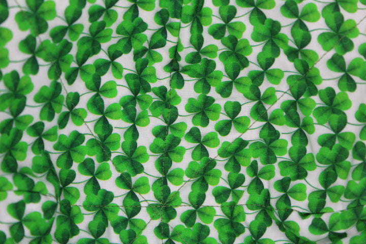 A Field of Clovers Small & Large Bowl Cozy Set