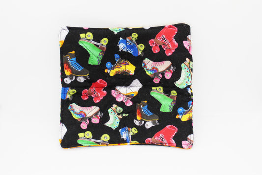 ROLLER DERBY - Small Bowl Cozy