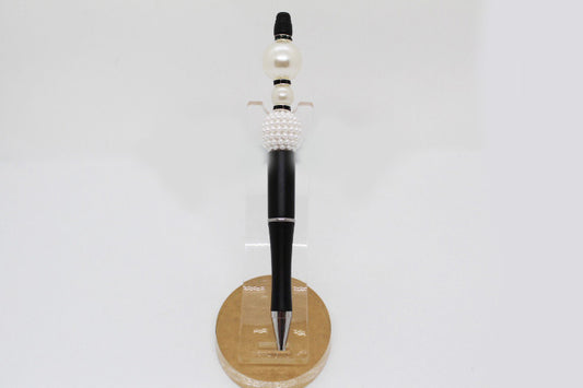 A Pearl Affair Beaded Pen