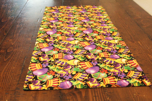 Mardi Gras Beads And Bling Runner